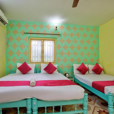 Oceanic Pearl Beach Guest House กาลังกูติ ภายนอก รูปภาพ
