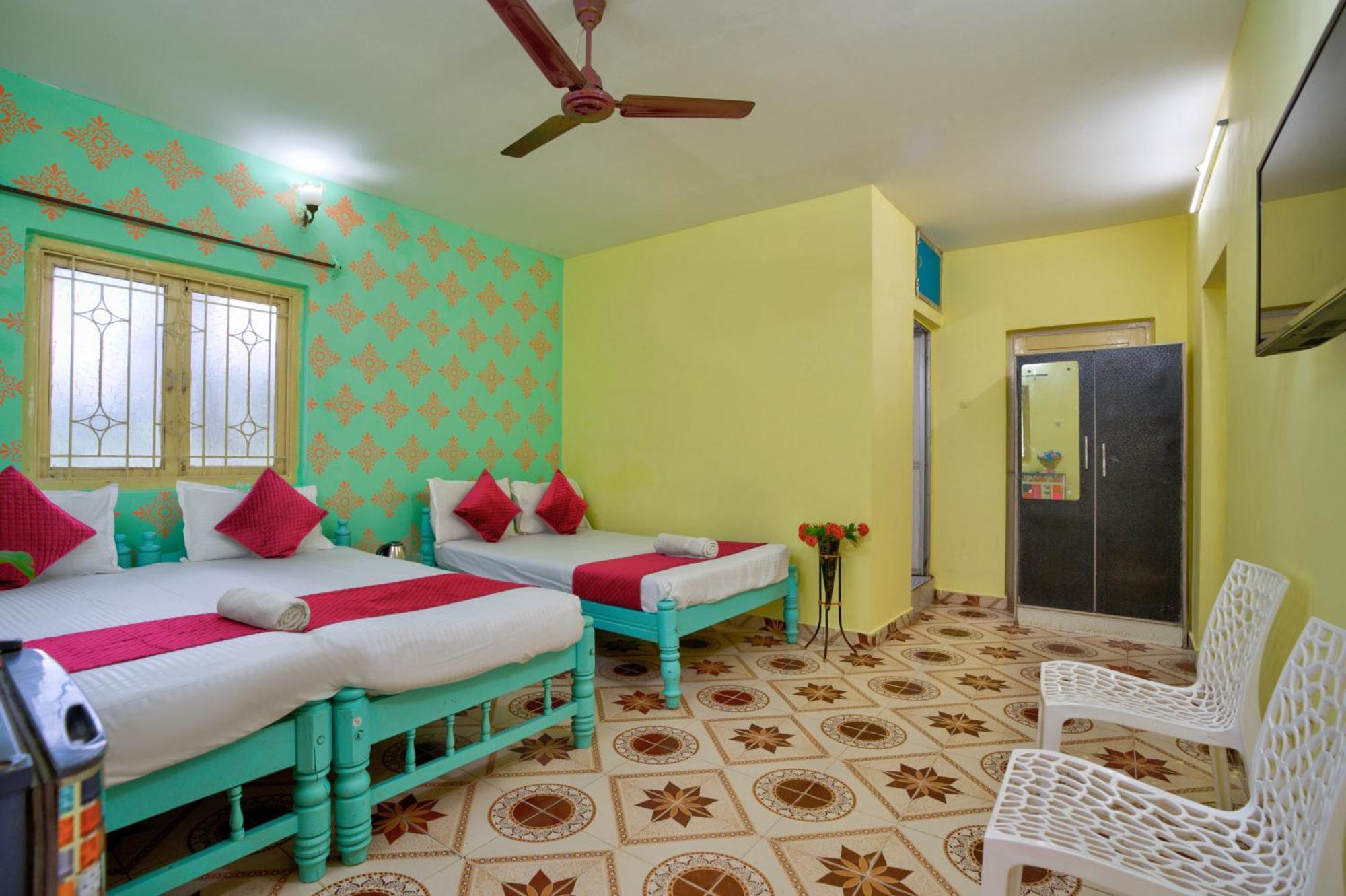 Oceanic Pearl Beach Guest House กาลังกูติ ภายนอก รูปภาพ