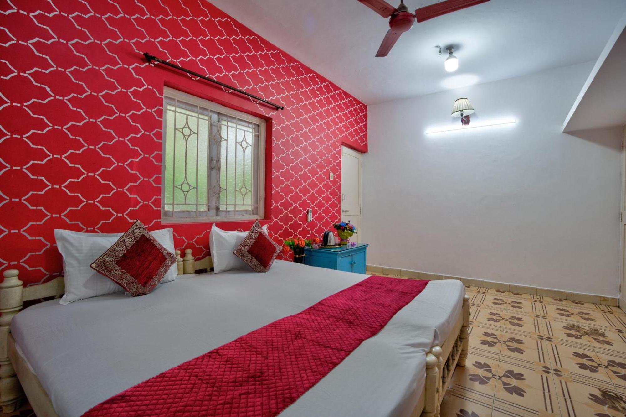 Oceanic Pearl Beach Guest House กาลังกูติ ภายนอก รูปภาพ