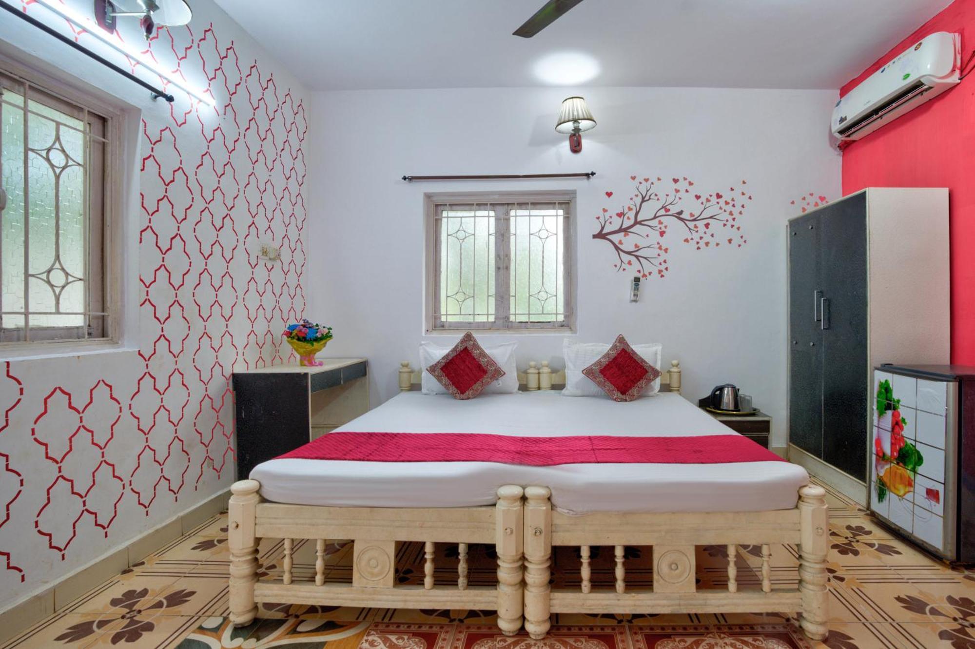 Oceanic Pearl Beach Guest House กาลังกูติ ภายนอก รูปภาพ